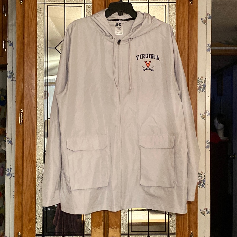 Men’s UVA windbreaker